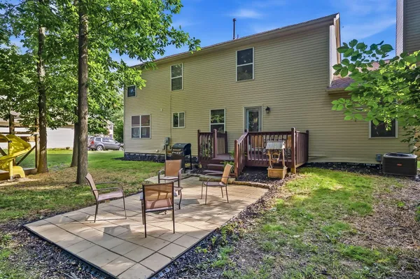 $374,900 | 961 White Oak Court, Marysville, OH 43040