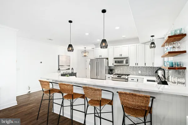 $8,500 | 536 West Montgomery Avenue, Wildwood, NJ 08260