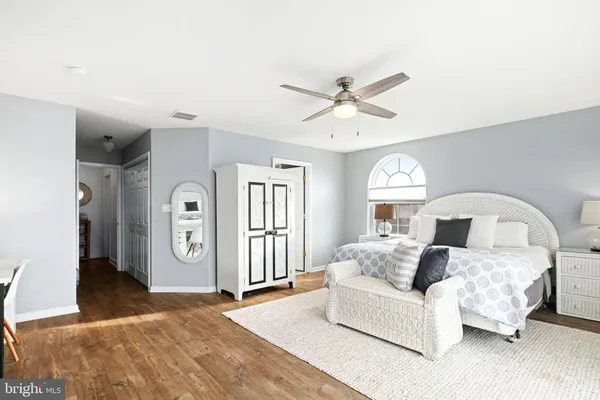 $8,500 | 536 West Montgomery Avenue, Wildwood, NJ 08260