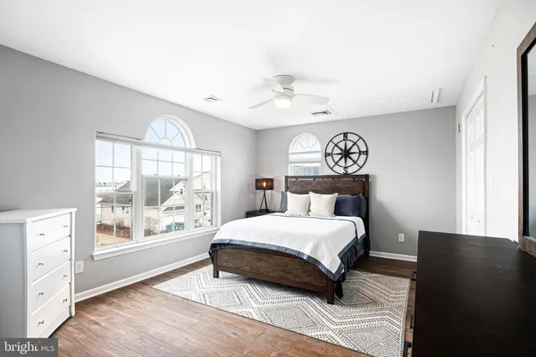 $8,500 | 536 West Montgomery Avenue, Wildwood, NJ 08260