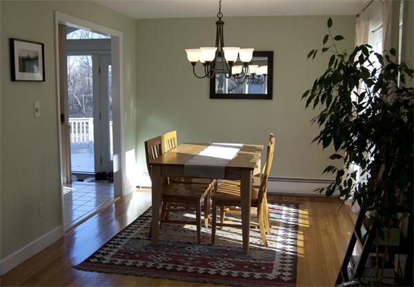 46 Notre Dame Road Bedford, MA 01730 - Photo 5 of 14 Gallery Image 5