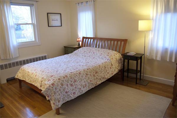 46 Notre Dame Road Bedford, MA 01730 - Photo 8 of 14 Gallery Image 8