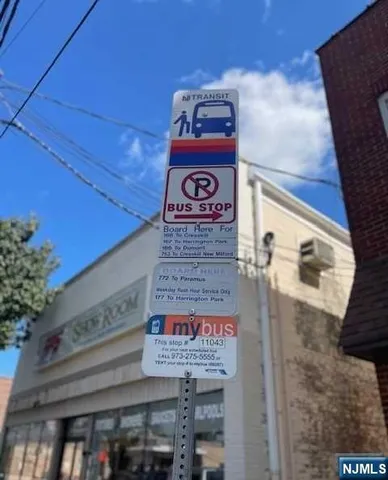 a sign broad on the side of a building