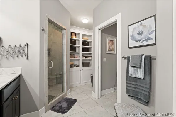 $440,000 | 327 Tuscany Drive, Floyds Knobs, IN 47119