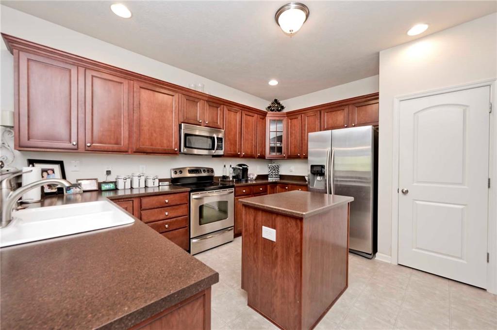 12314 Cold Stream Road Noblesville, IN 46060 - Photo 11 of 32 Gallery Image 11