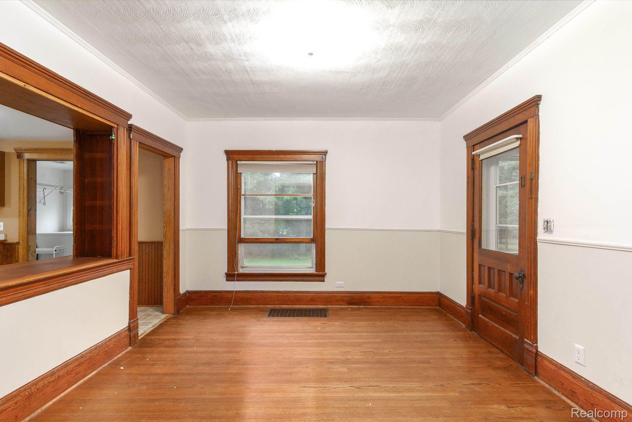 8450 South Durand Road Durand, MI 48429 - Photo 15 of 40 Gallery Image 15