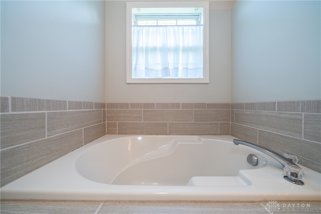 70 Reed Road Springboro, OH 45066 - Photo 28 of 55