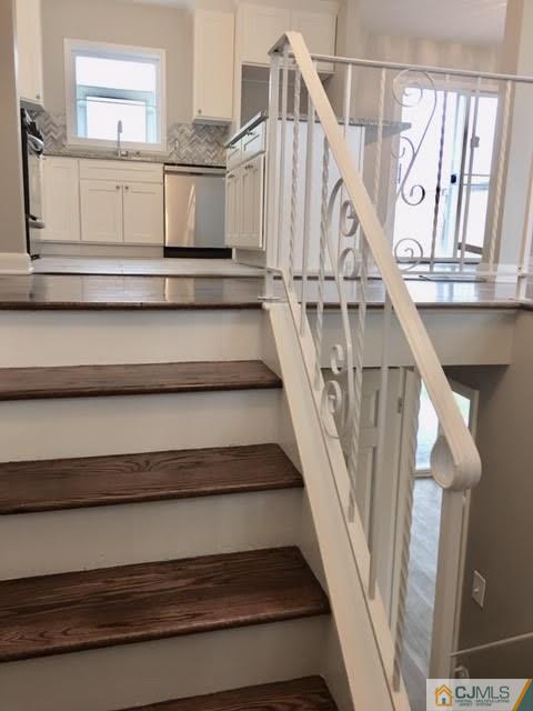 1321 Englishtown Road Old Bridge, NJ 08857 - Photo 5 of 46 Gallery Image 5