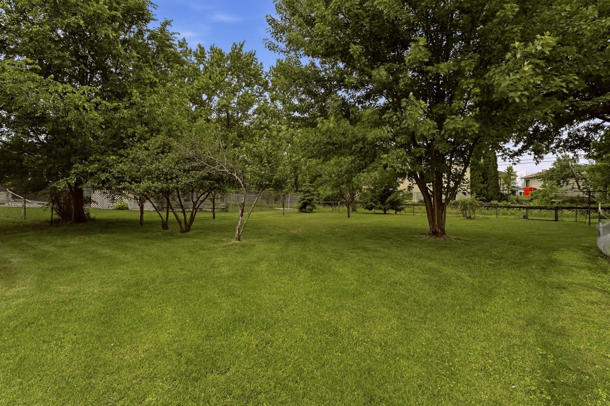 1805 Marvale Avenue Southeast Rochester, MN 55904 - Photo 22 of 25