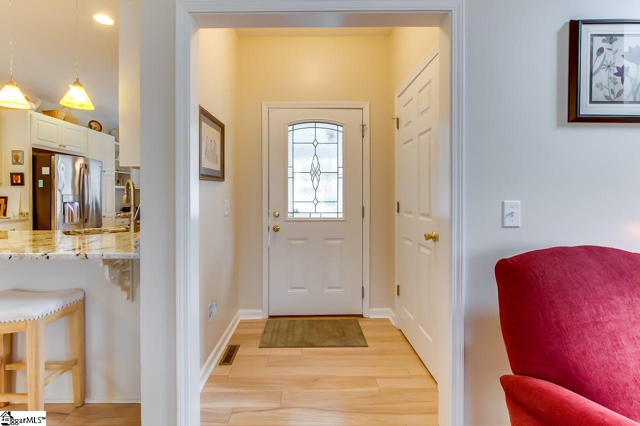 236 Chinquapin Road Easley, SC 29640 - Photo 7 of 36