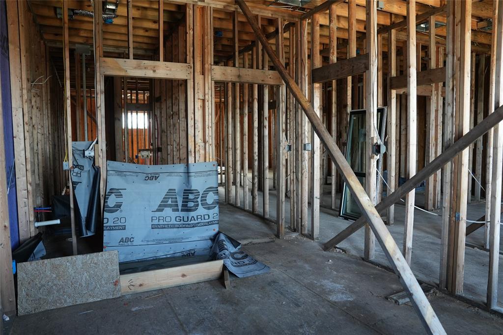 303 West Oak Street Mansfield, TX 76063 - Photo 33 of 37