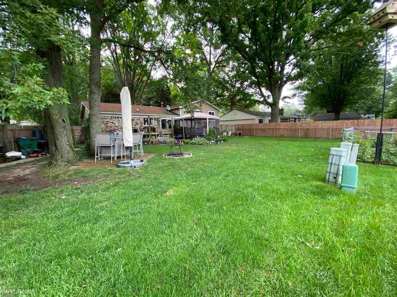 50737 Peggy Lane Chesterfield, MI 48047 - Photo 4 of 23