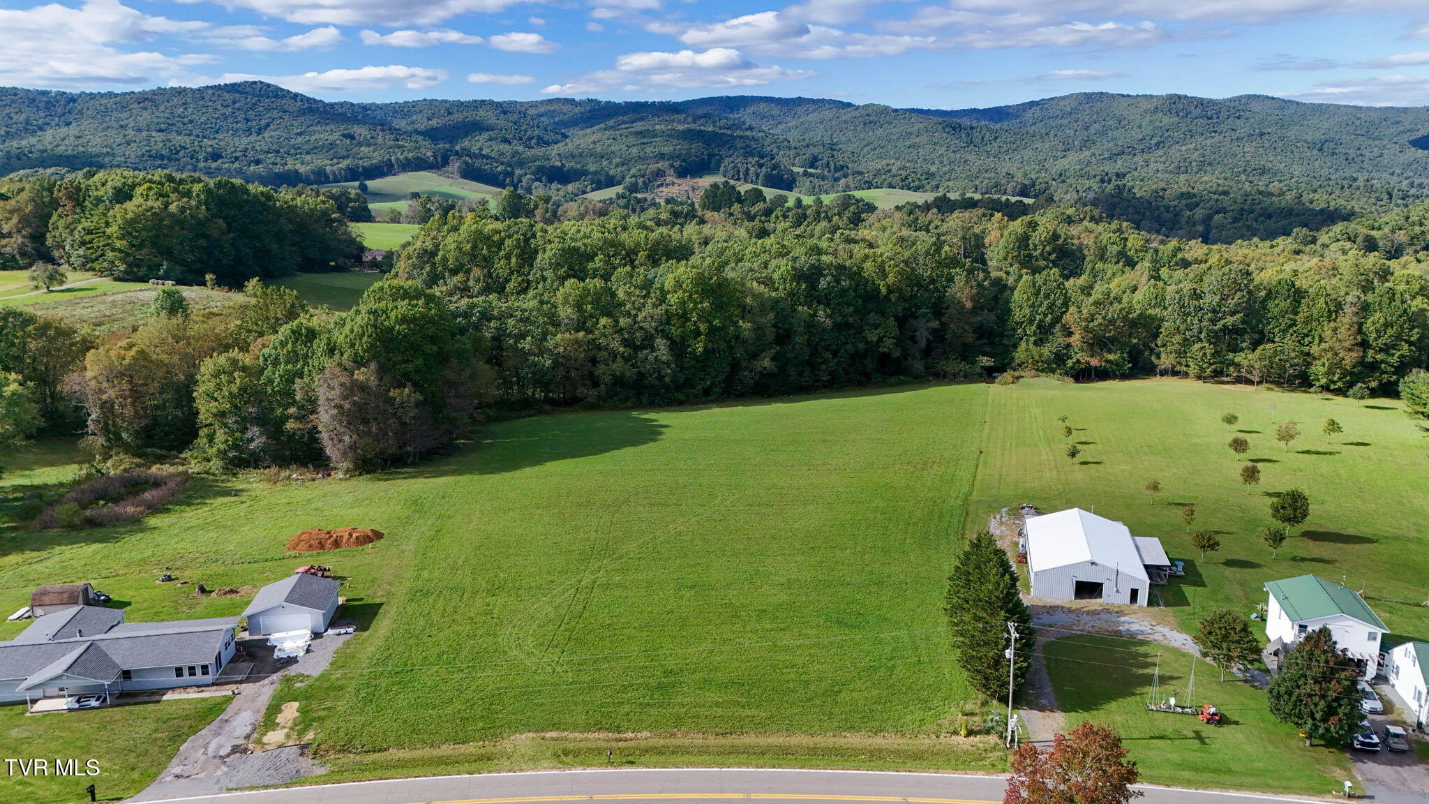 133 Shady Valley Shady Valley, TN 37688 - Photo 6 of 28 39-web-or-mls-TBD TN-133 Drone DOM-40
