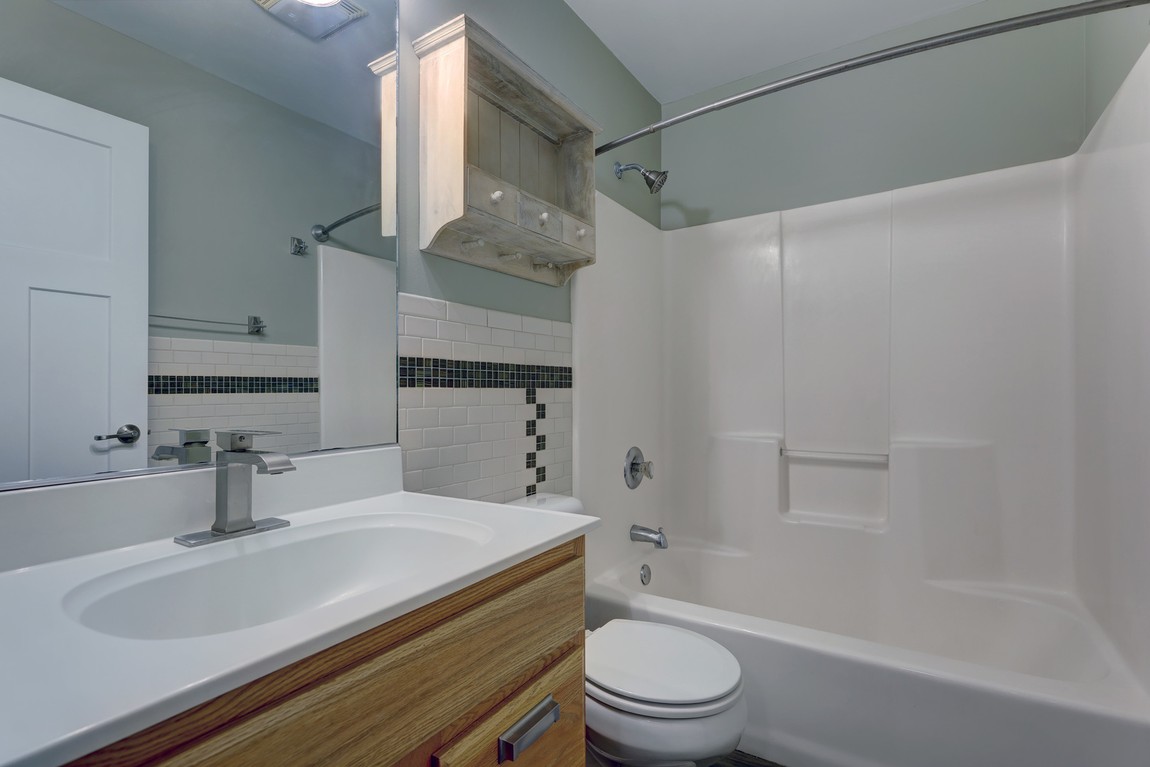 1405 Rhett Place, Unit 1405 Woodstock, IL 60098 - Photo 25 of 26 Gallery Image 25