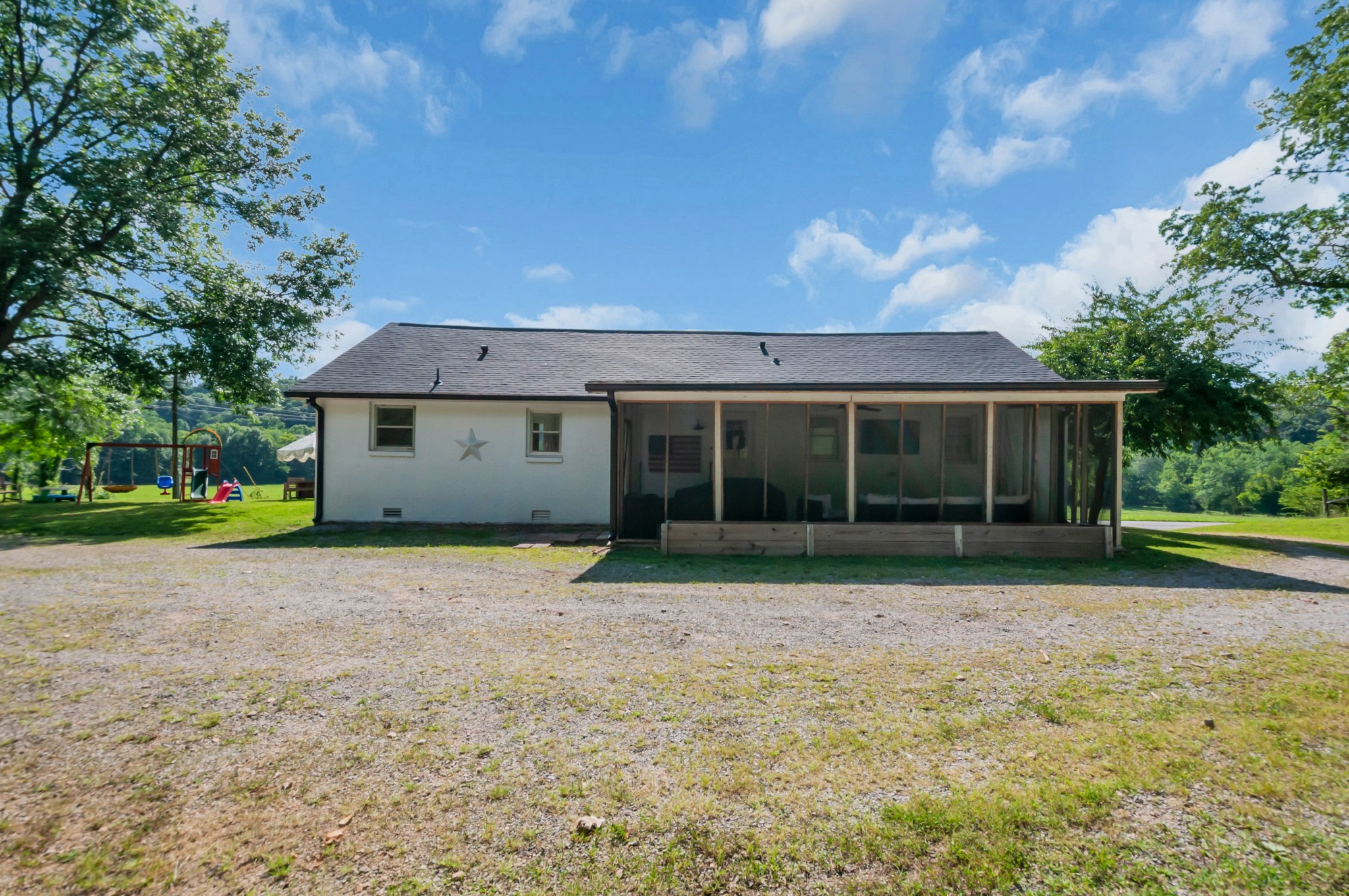 425 East Piney Road Dickson, TN 37055 - Photo 35 of 36