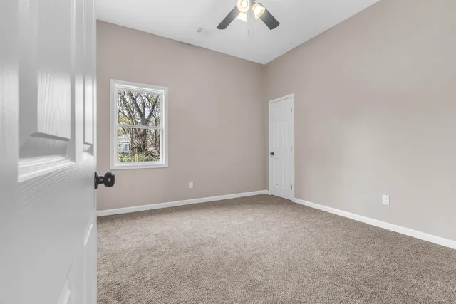 a view of a yard with a house