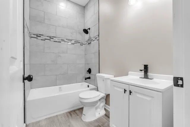 $139,500 | 306 S Parkway East, Memphis, TN 38106