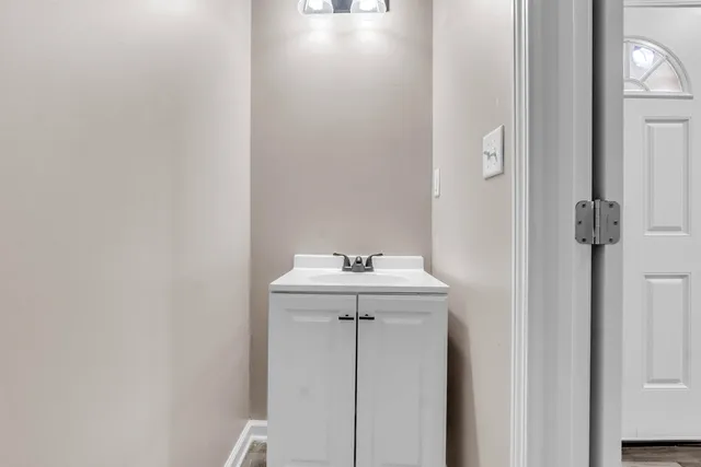 $139,500 | 306 S Parkway East, Memphis, TN 38106