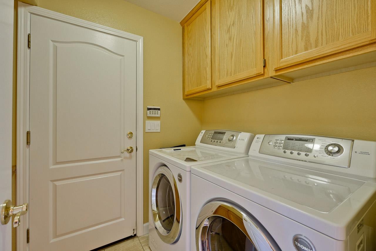 21982 McClellan Road Cupertino, CA 95014 - Photo 28 of 32 Gallery Image 28