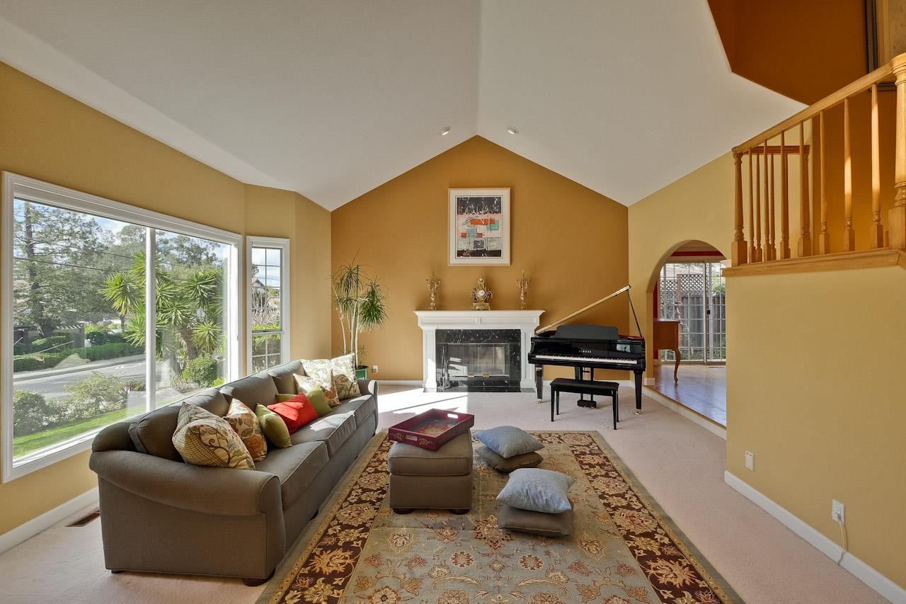 21982 McClellan Road Cupertino, CA 95014 - Photo 4 of 32 Gallery Image 4