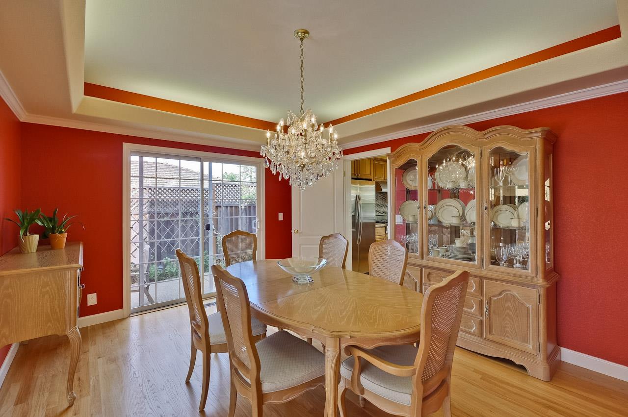 21982 McClellan Road Cupertino, CA 95014 - Photo 10 of 32 Gallery Image 10