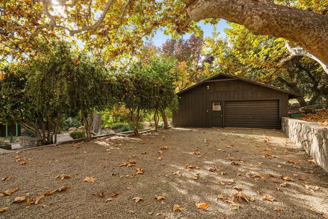 $5,500,000 | 2250 Hermitage Road, Ojai, CA 93023