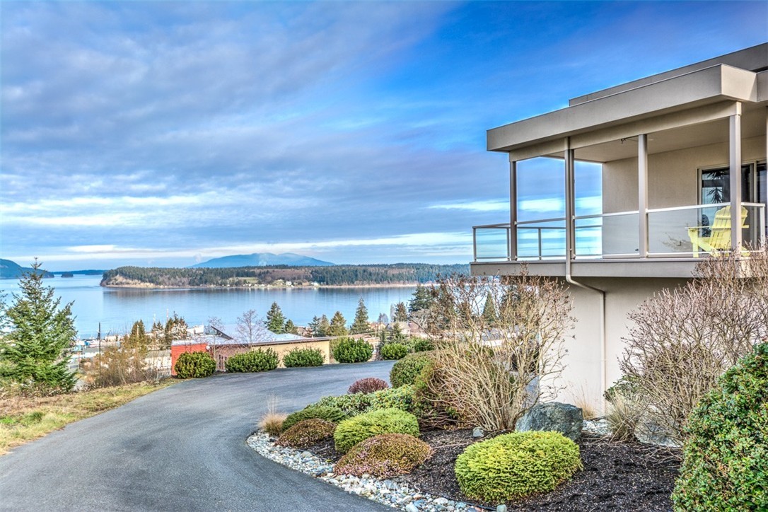 3102 Georgia Place Anacortes, WA 98221 - Photo 16 of 25