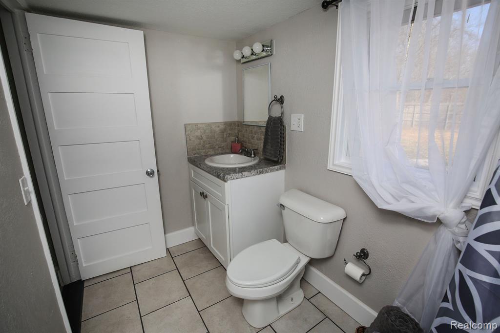 2224 West Isabella Road Midland, MI 48640 - Photo 45 of 67