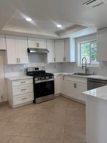 $2,800 | 31175 Sky Blue Water Trail, Cathedral City, CA 92234