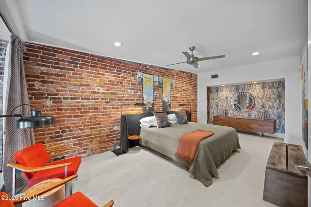 $599,000 | 183 West Main Street, Unit 205, Washington, NC 27889