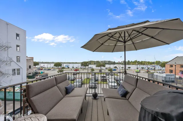 $599,000 | 183 West Main Street, Unit 205, Washington, NC 27889