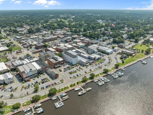 $599,000 | 183 West Main Street, Unit 205, Washington, NC 27889