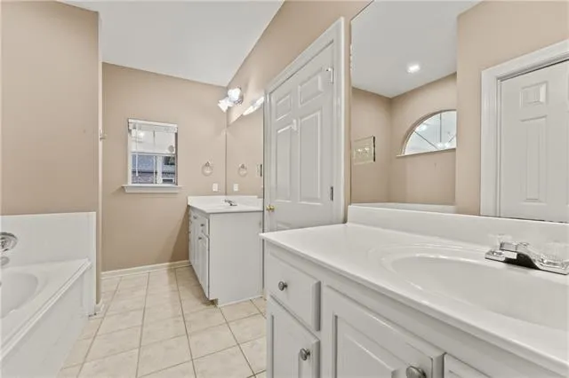 $280,000 | 473 Lake Worth Drive, Baton Rouge, LA 70810