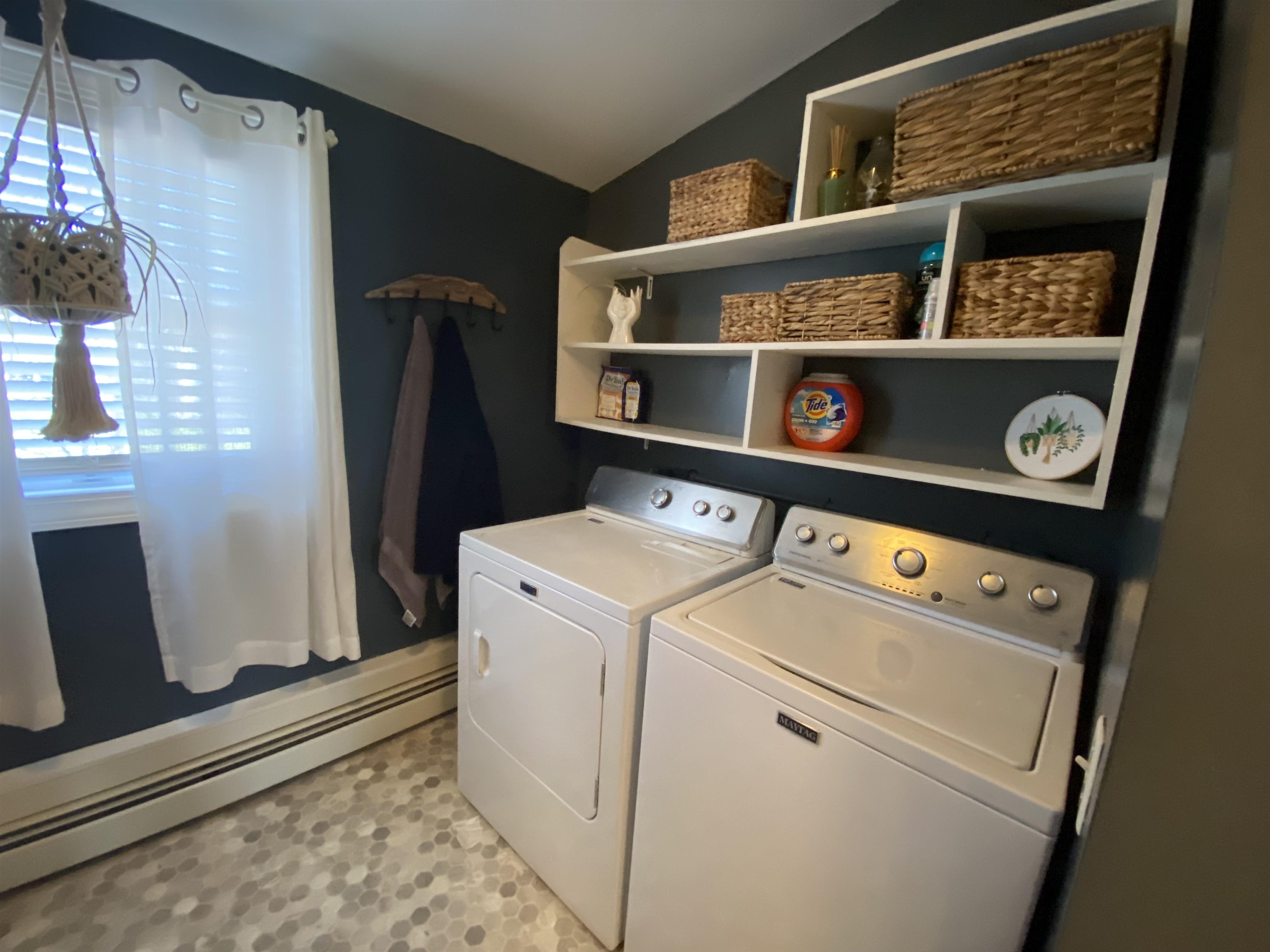 2254 Main Street Bethlehem, NH 03574 - Photo 17 of 21