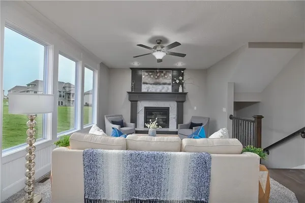 $679,950 | 23827 West 59th Terrace, Shawnee, KS 66226