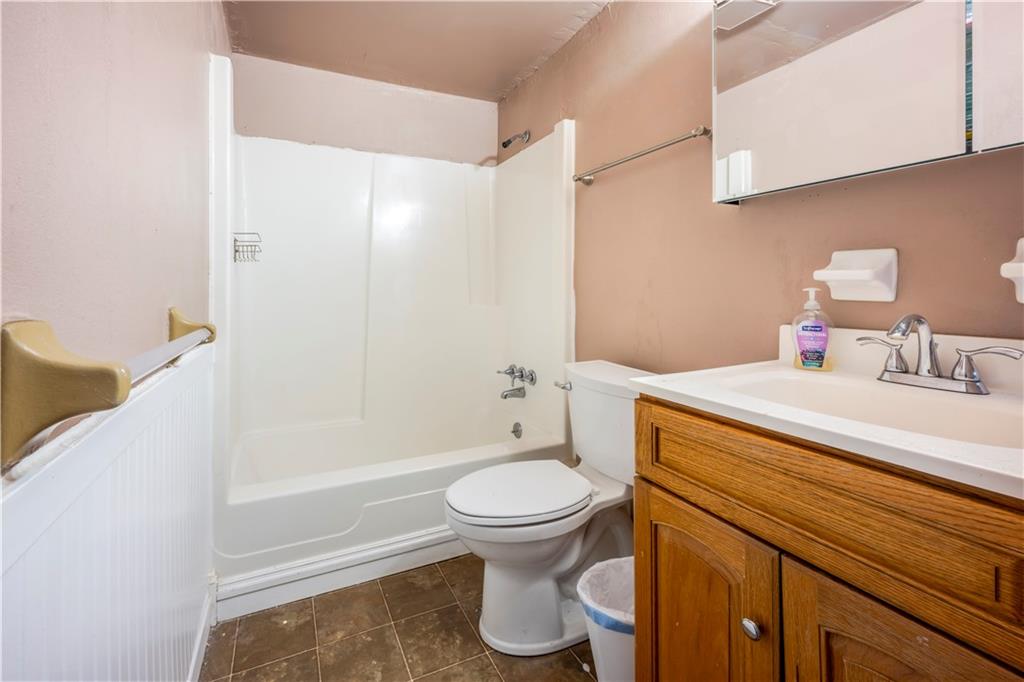 327 Beech Road Pittsburgh, PA 15239 - Photo 33 of 46