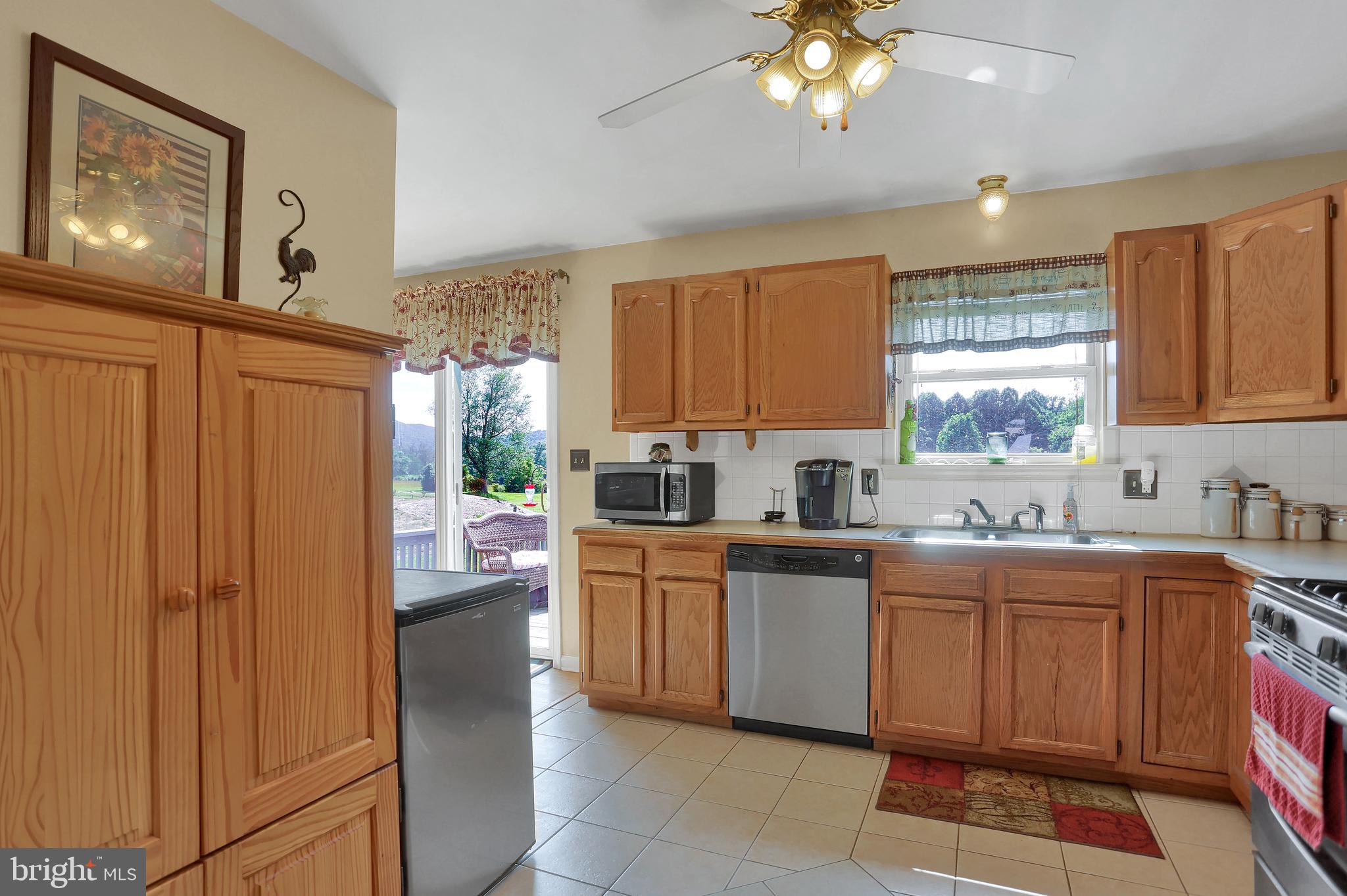885 Orrtanna Road Orrtanna, PA 17353 - Photo 11 of 33 Gallery Image 11