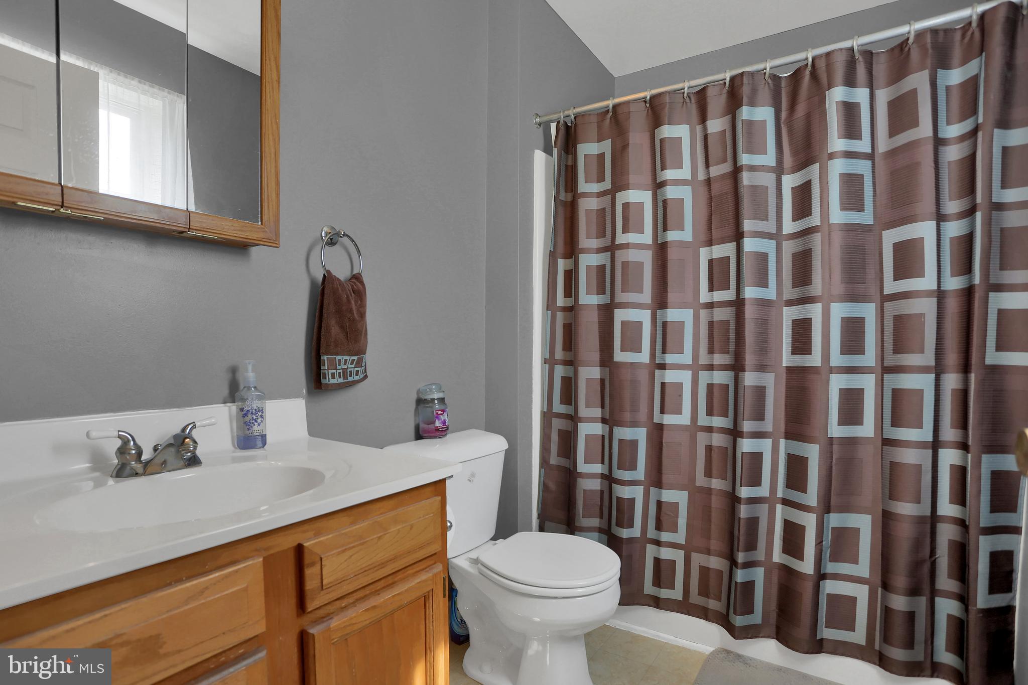 885 Orrtanna Road Orrtanna, PA 17353 - Photo 16 of 33 Gallery Image 16