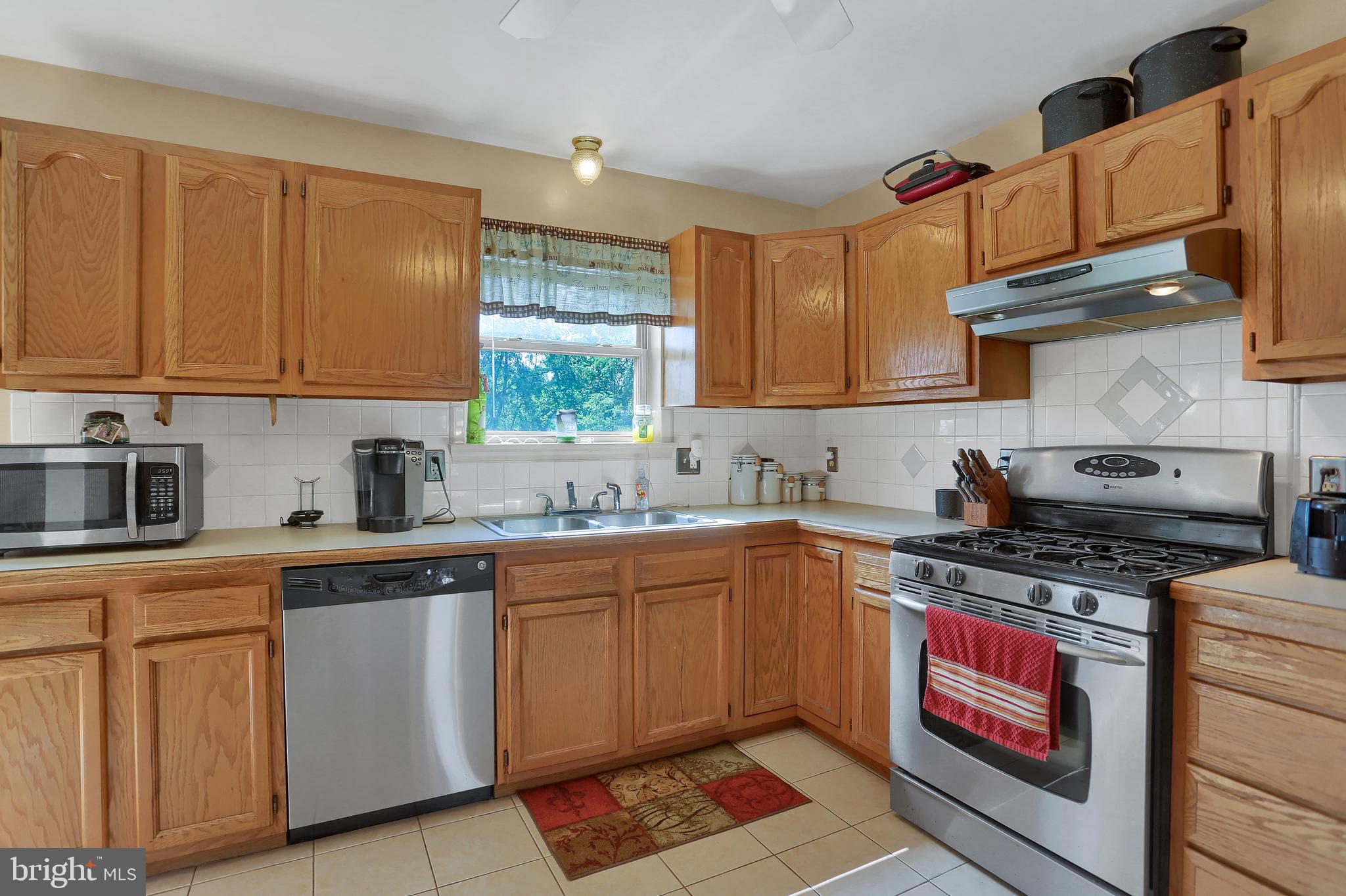 885 Orrtanna Road Orrtanna, PA 17353 - Photo 10 of 33 Gallery Image 10
