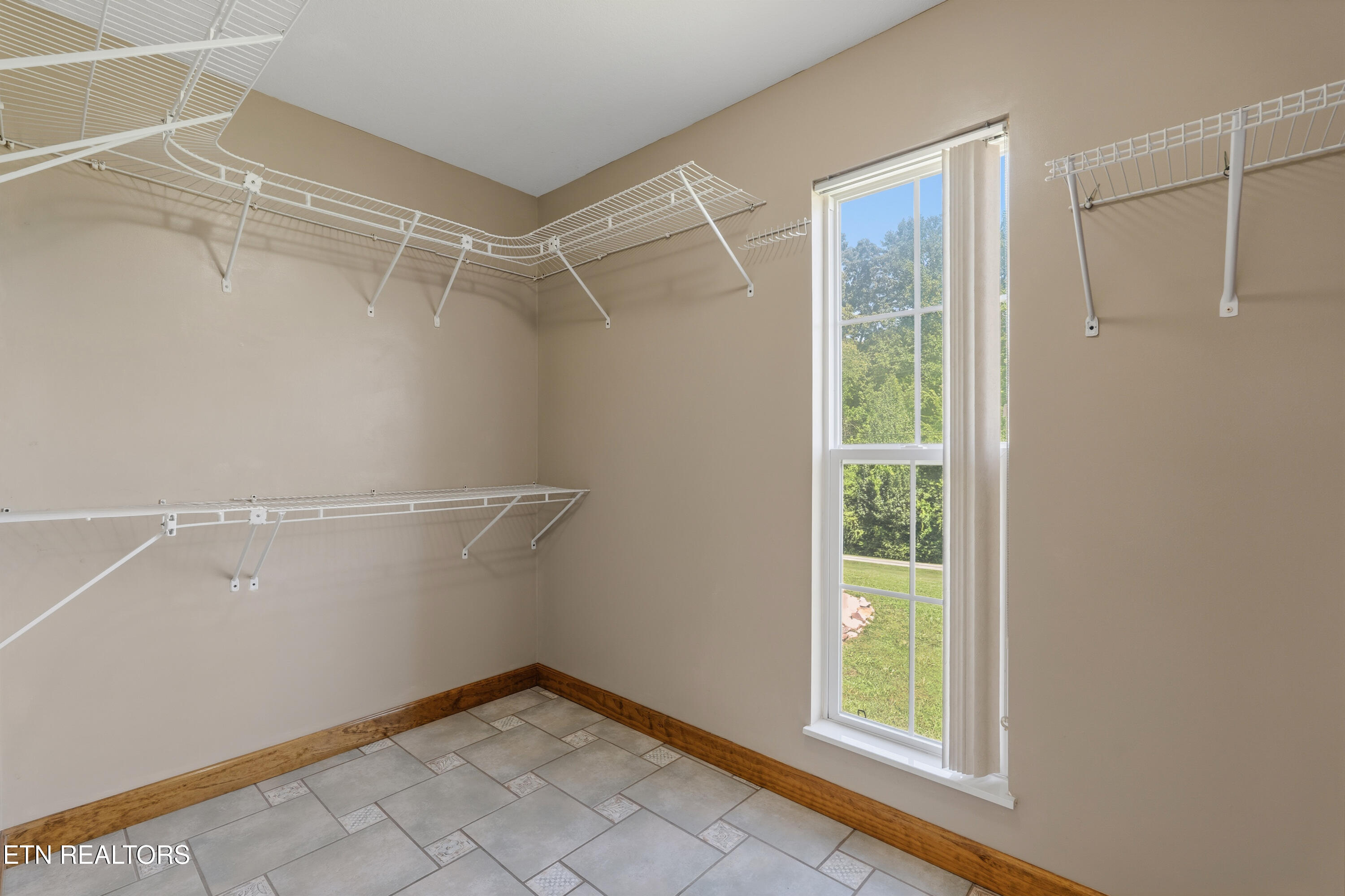 865 River Road Kingston, TN 37763 - Photo 31 of 49 DSC03698