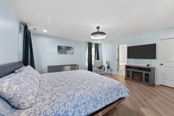 $850,000 | 619 Laurel Berry Court, Apex, NC 27523