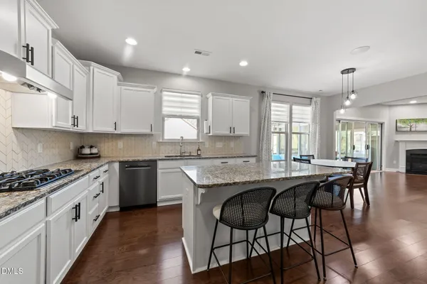 $850,000 | 619 Laurel Berry Court, Apex, NC 27523