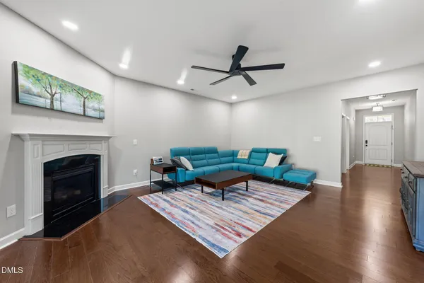 $850,000 | 619 Laurel Berry Court, Apex, NC 27523