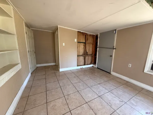 $135,000 | 10663 North Harvey Drive, Baton Rouge, LA 70815