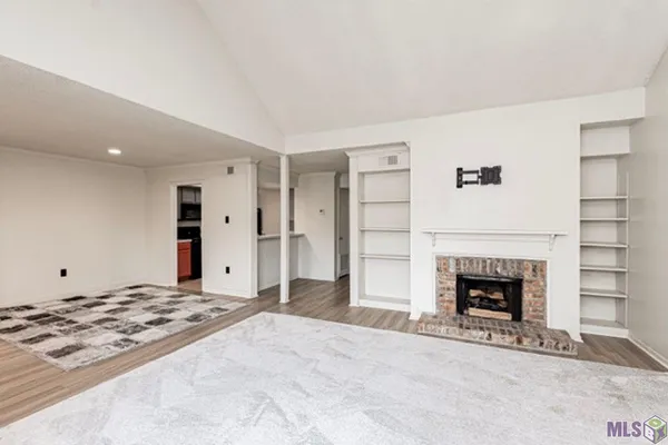 $1,350 | 8155 Jefferson Highway, Unit 705, Baton Rouge, LA 70809