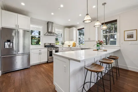$1,598,000 | 505 6th Street, Montara, CA 94037