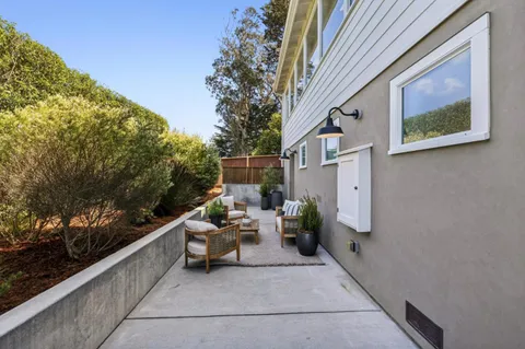 $1,598,000 | 505 6th Street, Montara, CA 94037