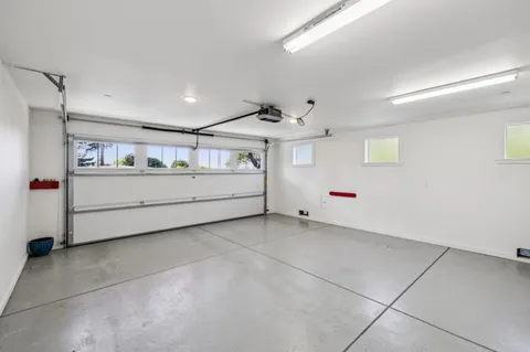 $1,598,000 | 505 6th Street, Montara, CA 94037