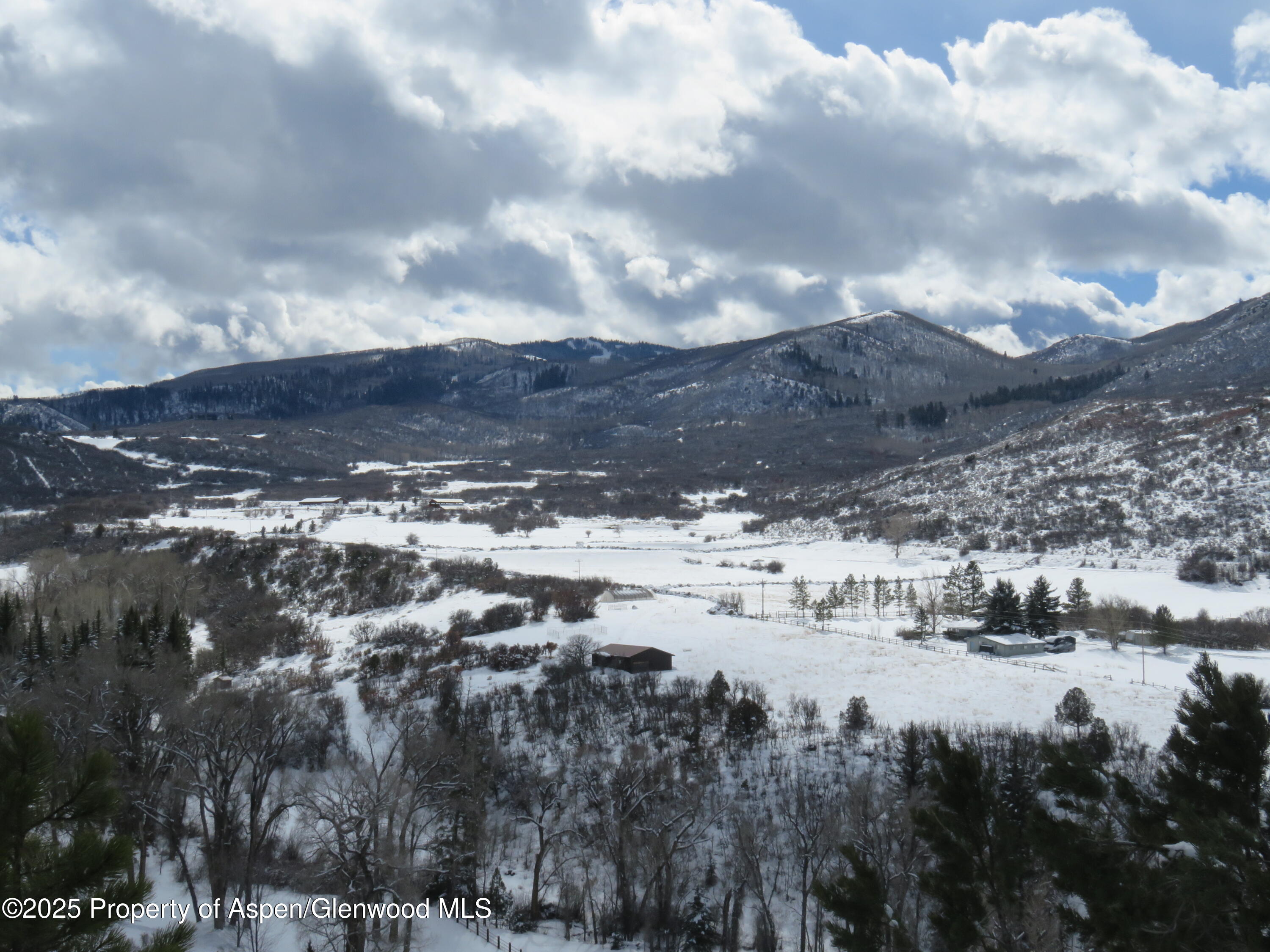 117 County Road Glenwood Springs, CO 81601 - Photo 5 of 17 a view of a sky