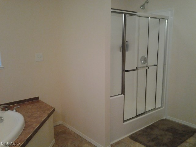 15556 Stoltz Road Diamond, OH 44412 - Photo 14 of 35 Gallery Image 14